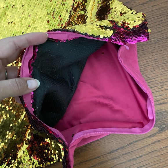 Reversible sequin pillowcase - Picture 3 of 5